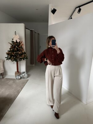 Blouse en velours terracotta col volanté