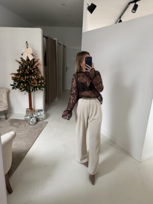 Blouse en dentelle marron à sequins et poignets évasés