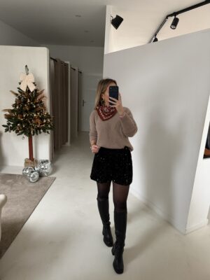 Short noir pailleté