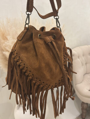 Sac seau camel en daim avec franges
