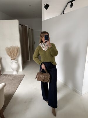 Gilet boutonné vert olive