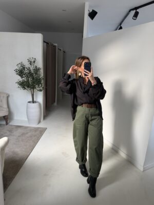 Pantalon ballon kaki ceinturé