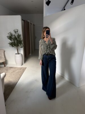 Blouse vert sauge avec volant