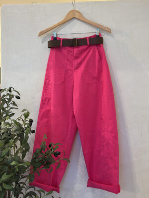 Pantalon ballon fushia ceinturé