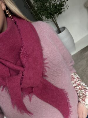 Écharpe à franges framboise