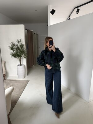 Veste à carreaux bleu et vert, col montant