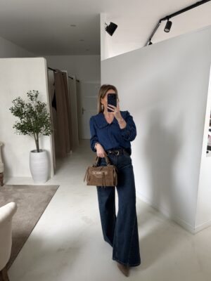 Blouse en jean brut avec grand col claudine