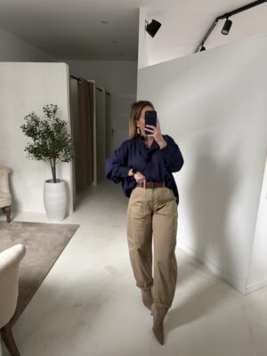 Blouse bleu marine fluide et ample