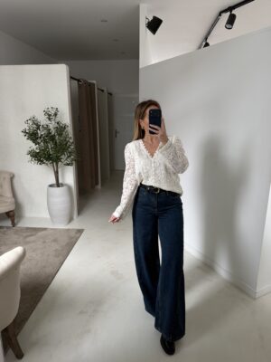Blouse en dentelle épaisse écru