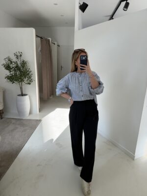 Blouse rayée bleu élégante